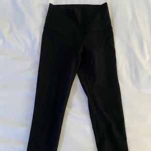 Ivivva Cropped Leggings size 10